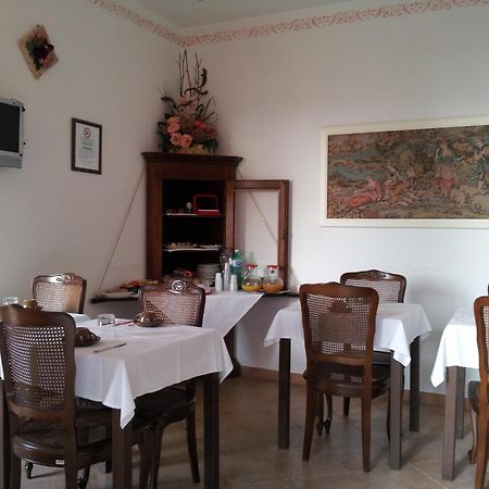 Luconi Affittacamere Jesi Exterior foto